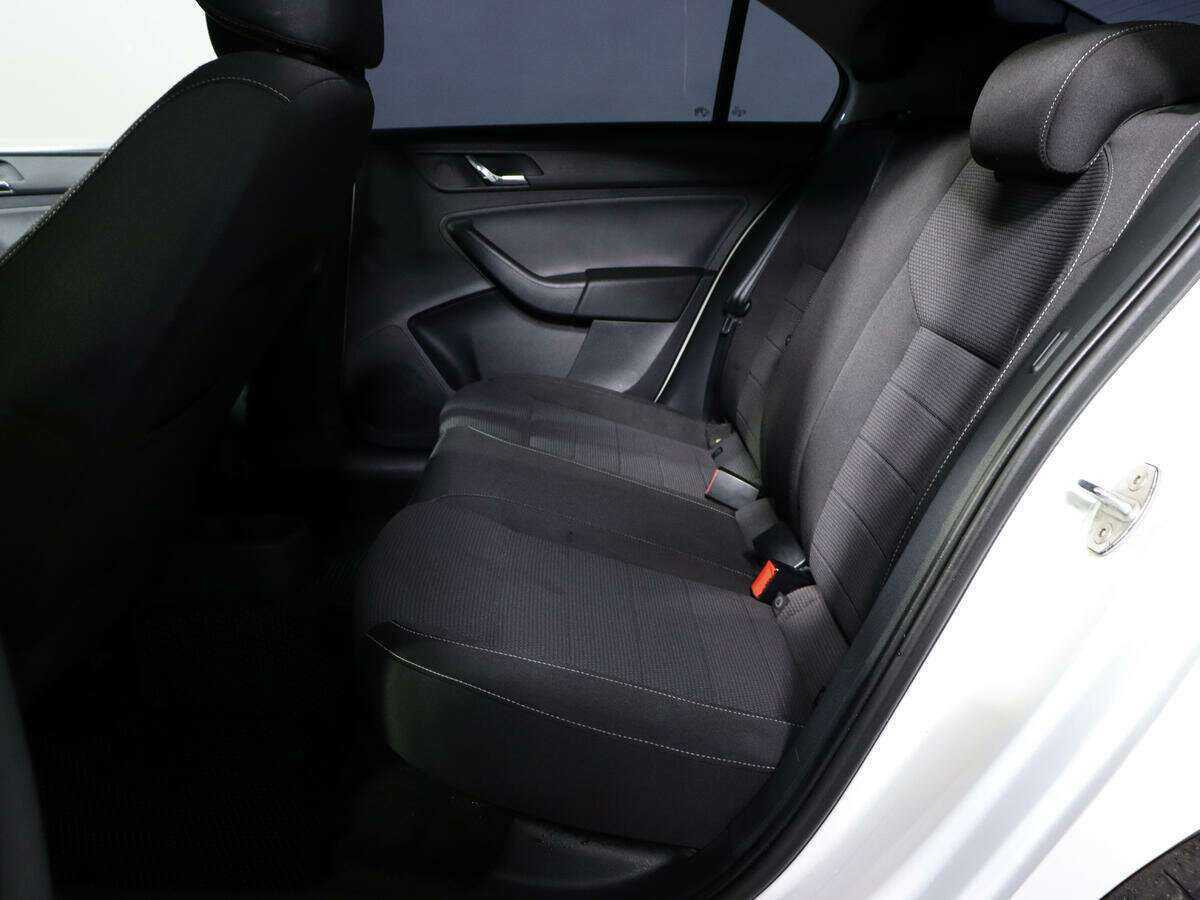 Купить Skoda Rapid, 2014, 124 321 км.. Фото: #8