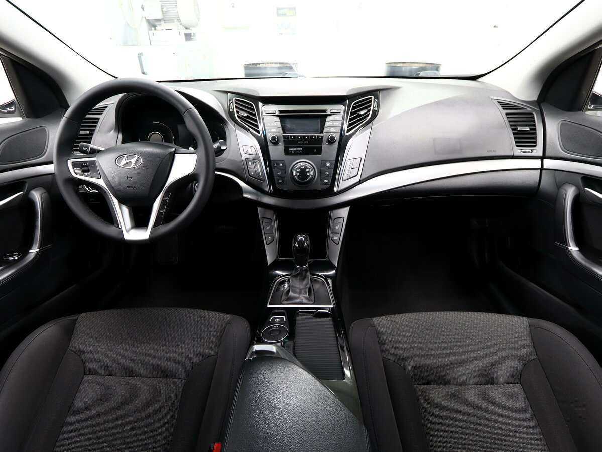 Купить Hyundai i40, 2014, 111 000 км.. Фото: #14