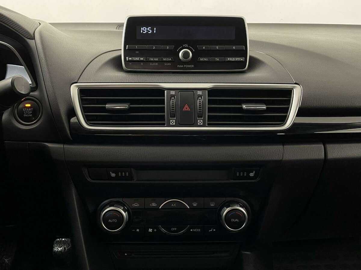 Купить Mazda 3, 2014, 144 463 км.. Фото: #11