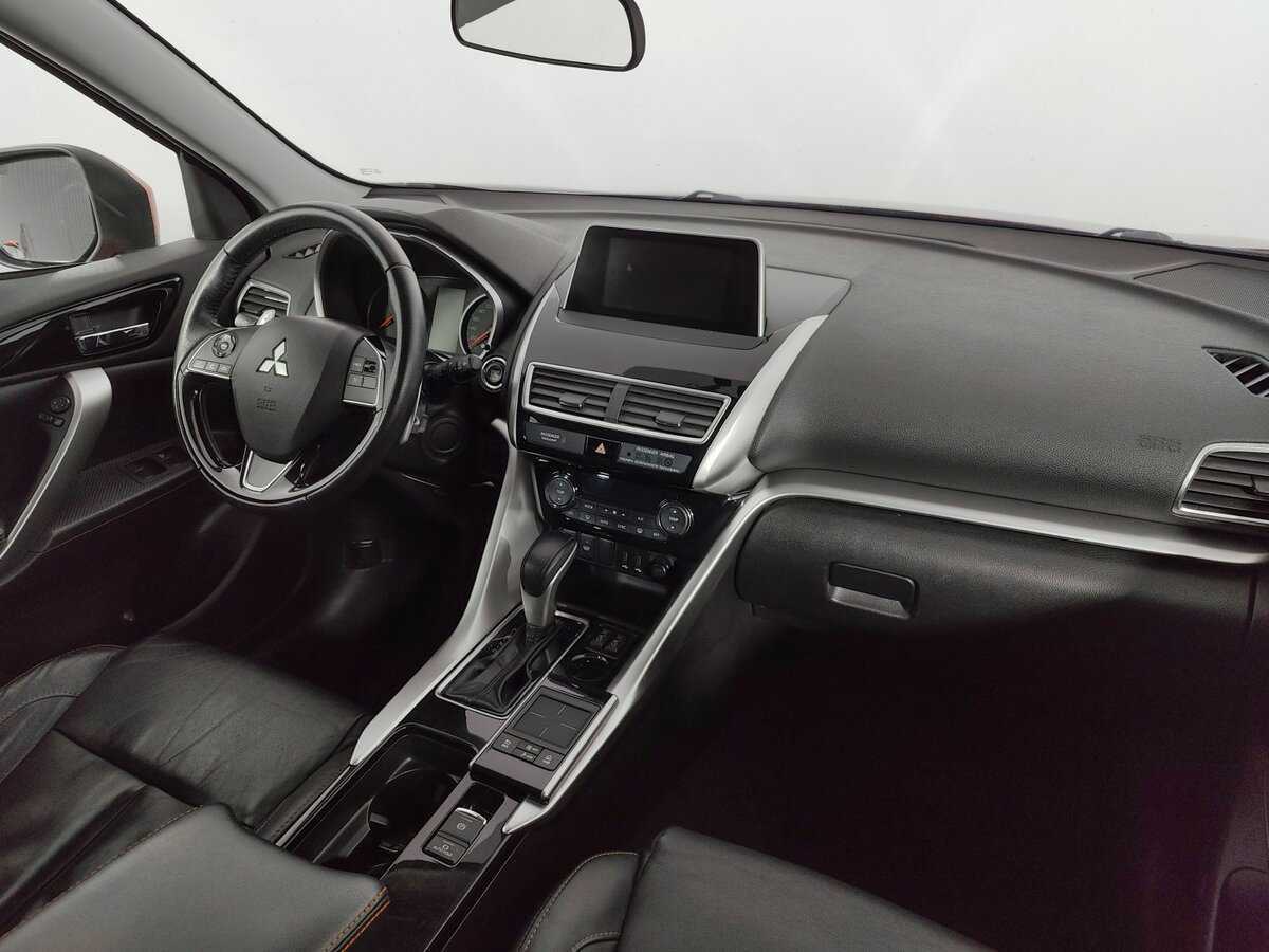 Купить Mitsubishi Eclipse Cross, 2018, 127 396 км.. Фото: #8