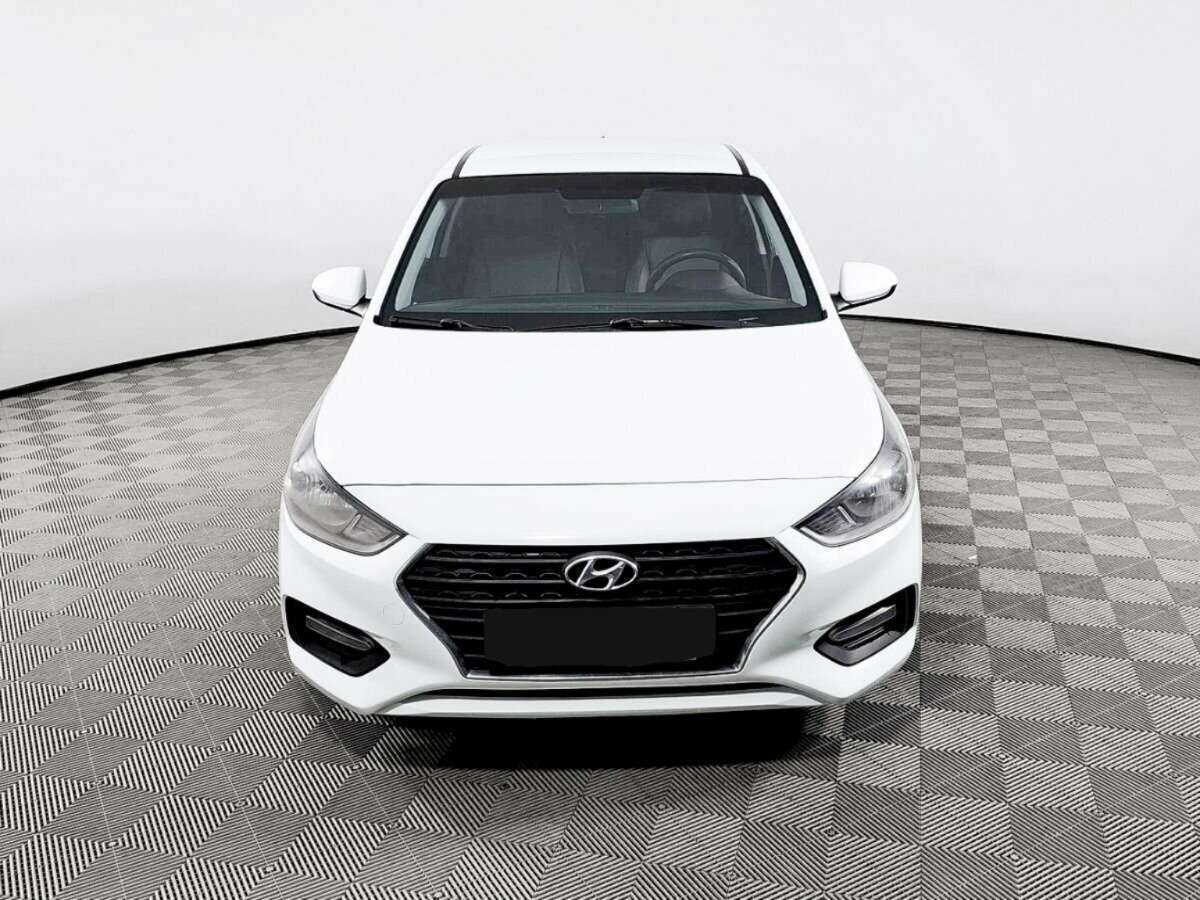Купить Hyundai Solaris, 2017, 135 403 км.. Фото: #1