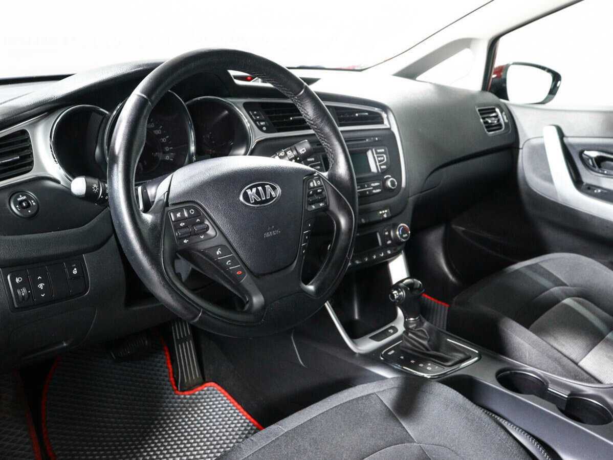 Купить Kia Ceed, 2016, 72 054 км.. Фото: #13