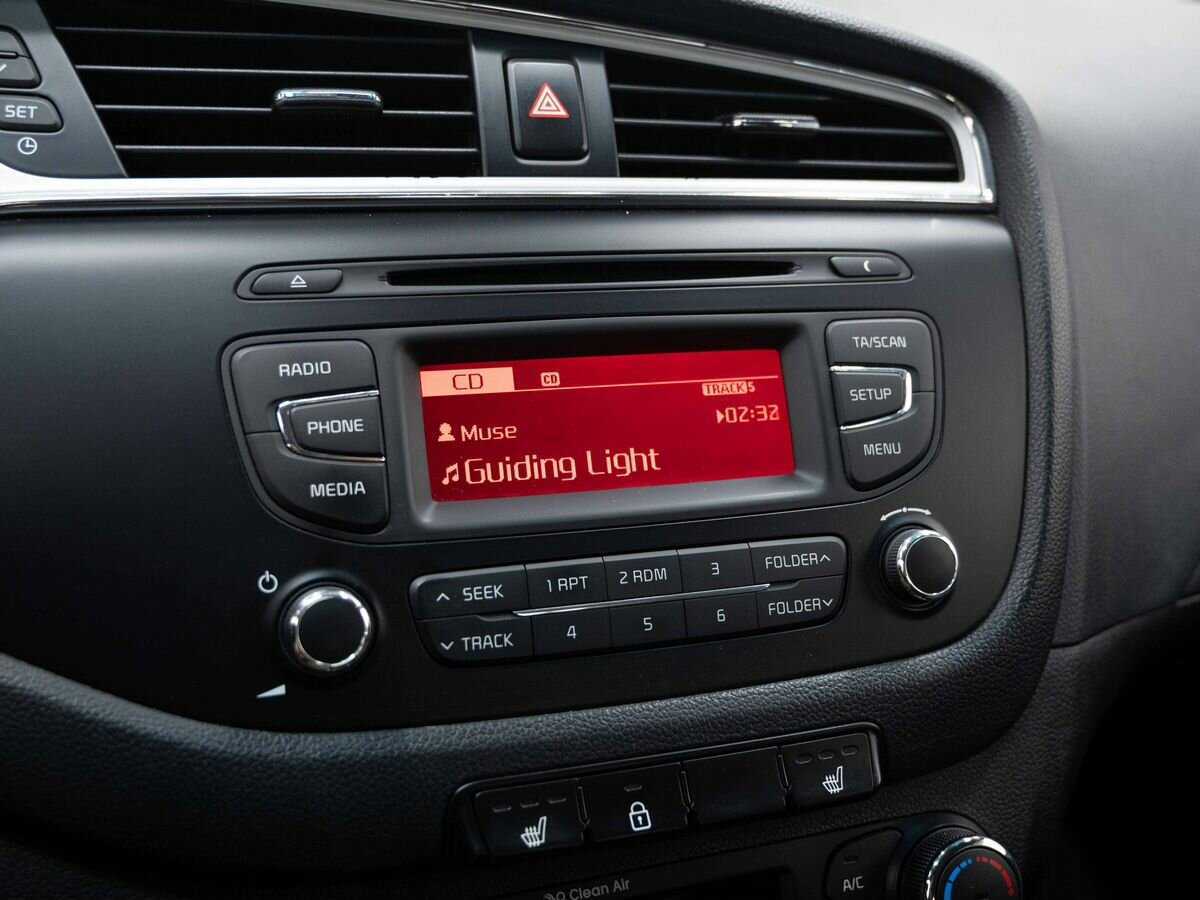 Купить Kia Ceed, 2017, 142 000 км.. Фото: #19