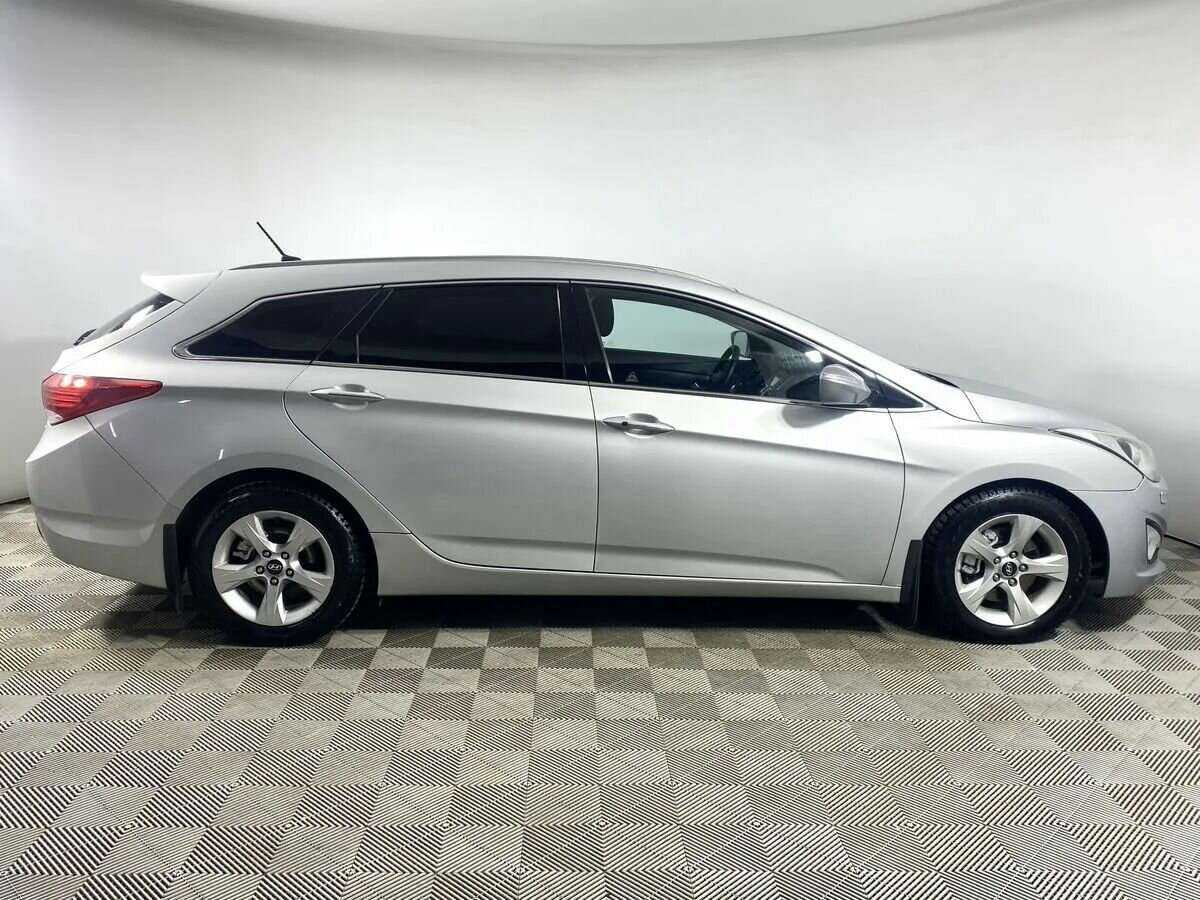 Купить Hyundai i40, 2013, 180 000 км.. Фото: #1