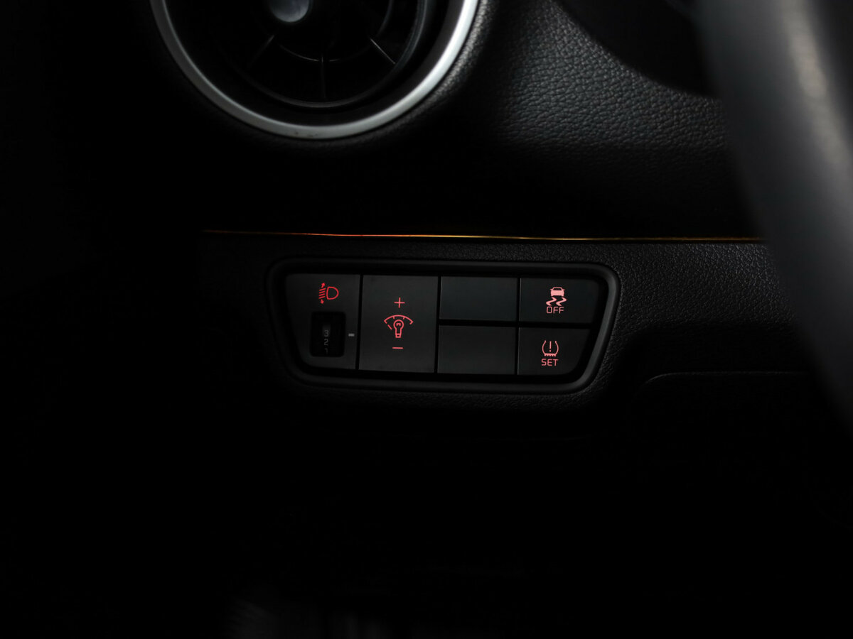 Купить Kia Cerato, 2018, 104 923 км.. Фото: #14