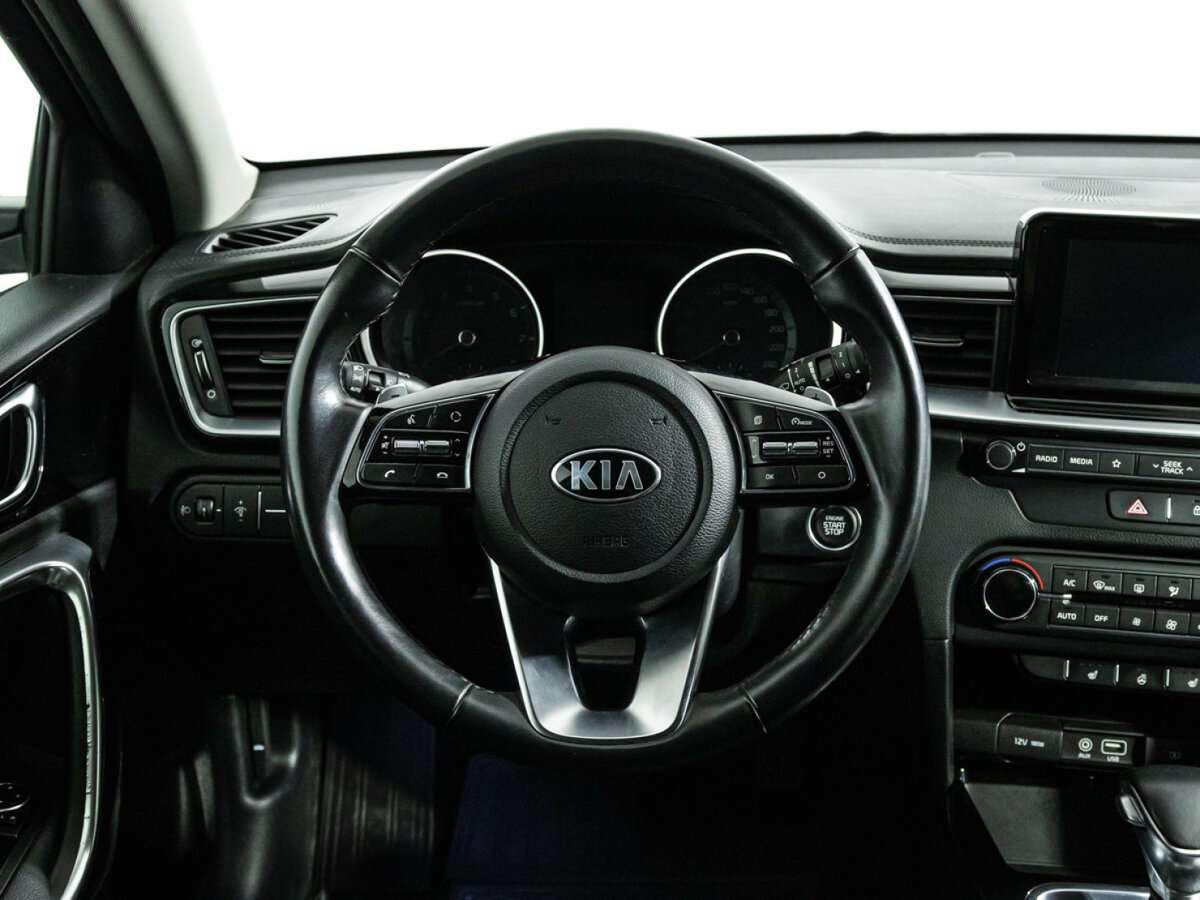 Купить Kia Ceed, 2019, 69 223 км.. Фото: #18