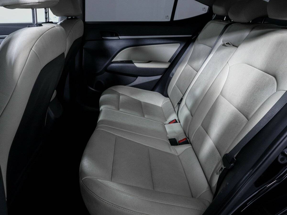 Купить Hyundai Elantra, 2016, 143 729 км.. Фото: #7