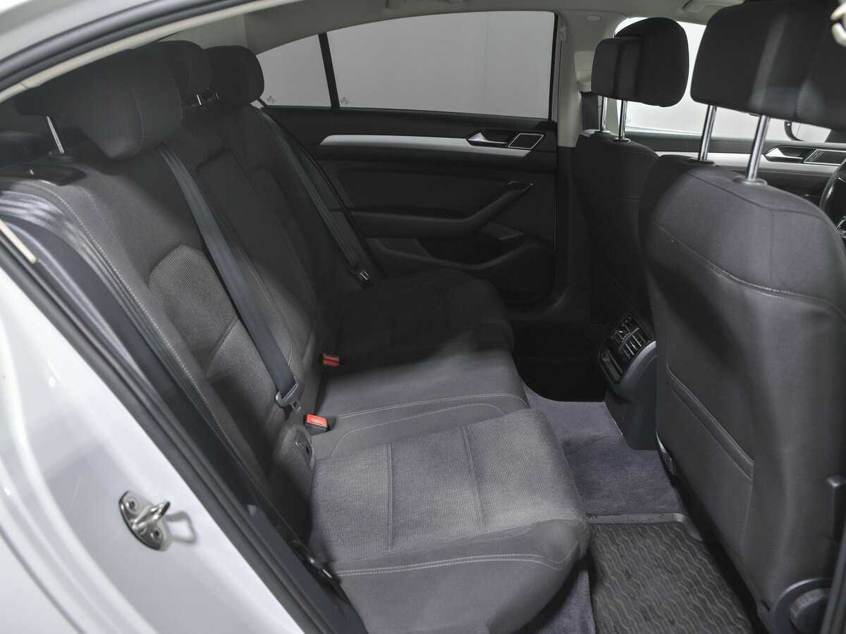 Купить Volkswagen Passat, 2015, 183 172 км.. Фото: #15