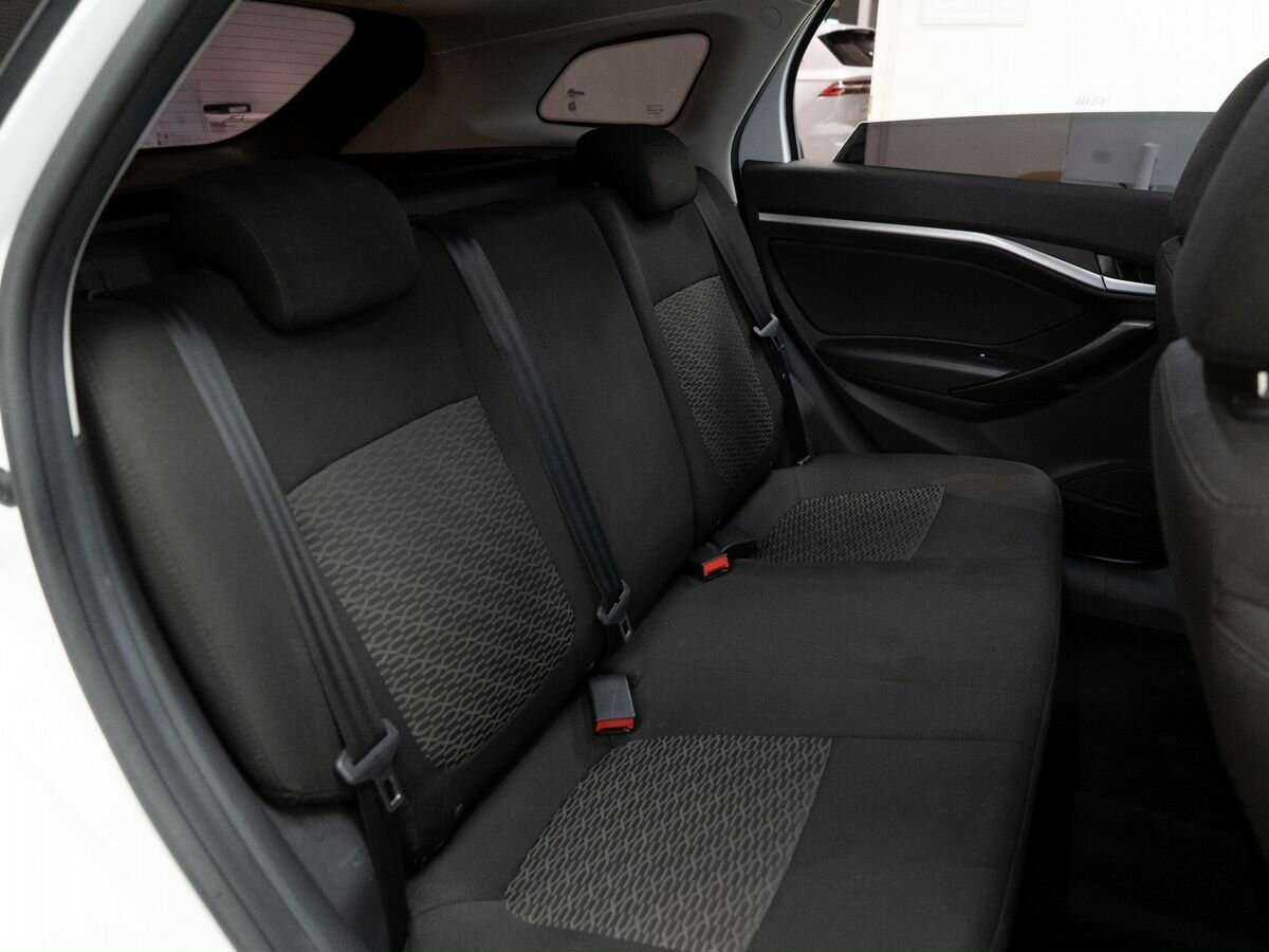 Купить Lada (ВАЗ) Vesta, 2019, 105 000 км.. Фото: #8