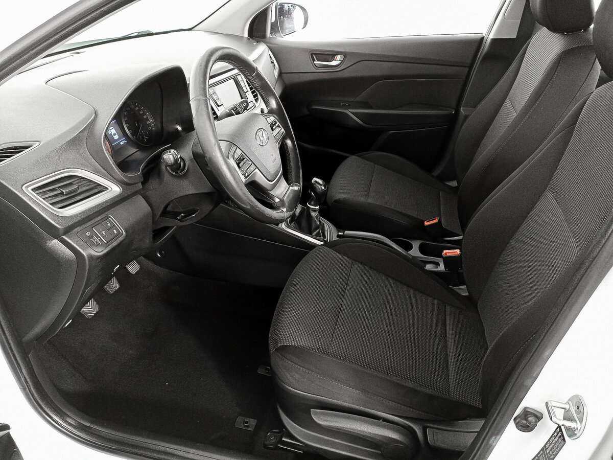 Купить Hyundai Solaris, 2019, 58 346 км.. Фото: #13