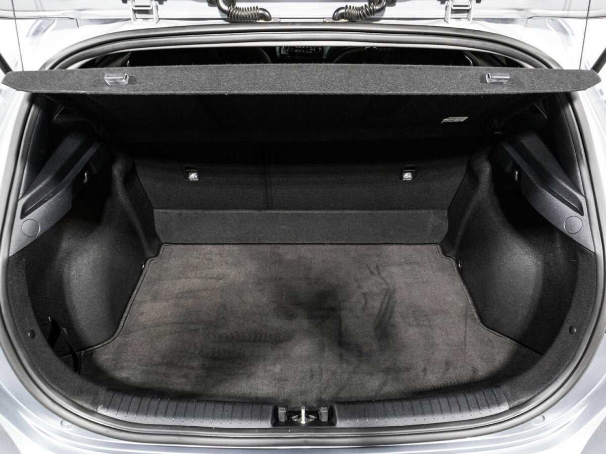 Купить Kia Ceed, 2020, 94 360 км.. Фото: #14