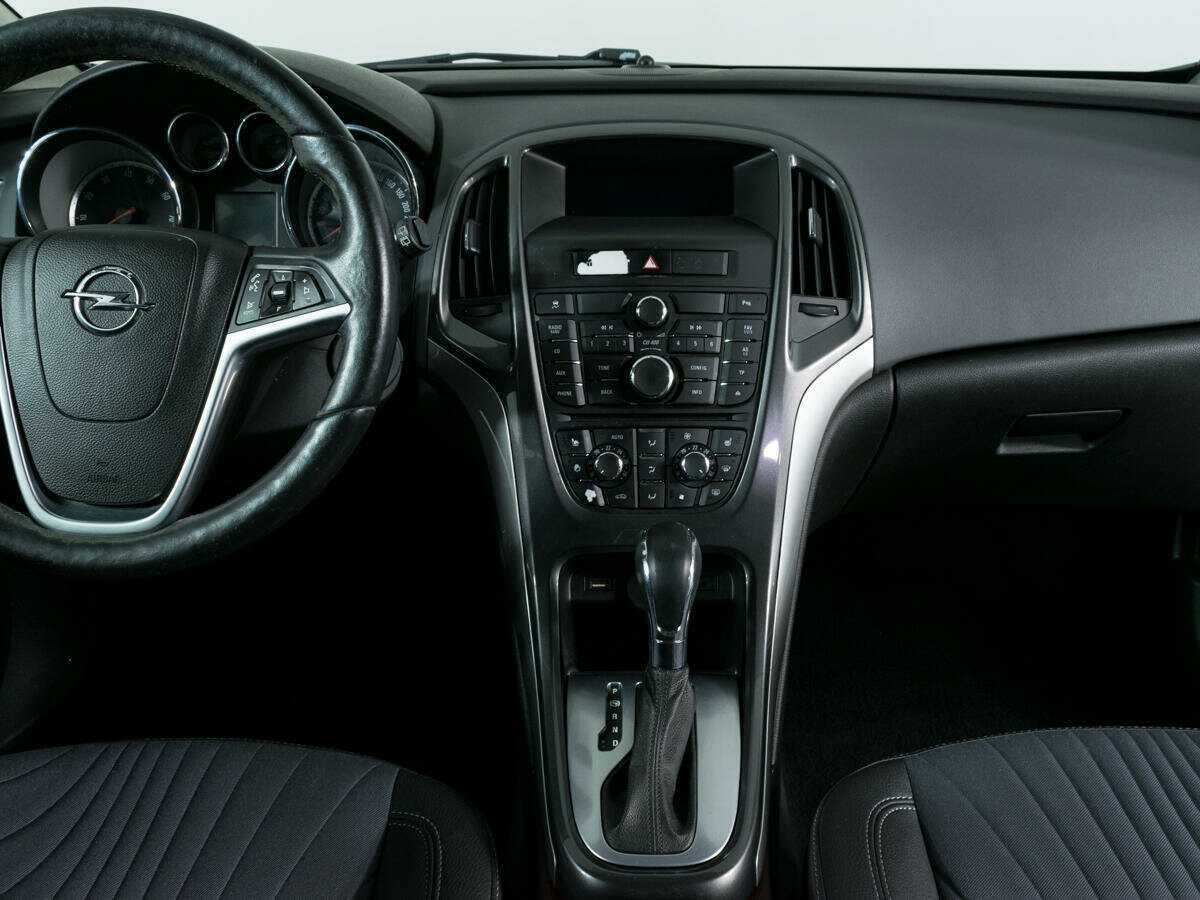 Купить Opel Astra, 2013, 147 856 км.. Фото: #8