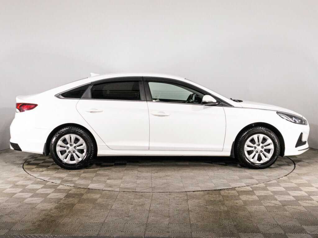 Купить Hyundai Sonata, 2019, 119 192 км.. Фото: #3