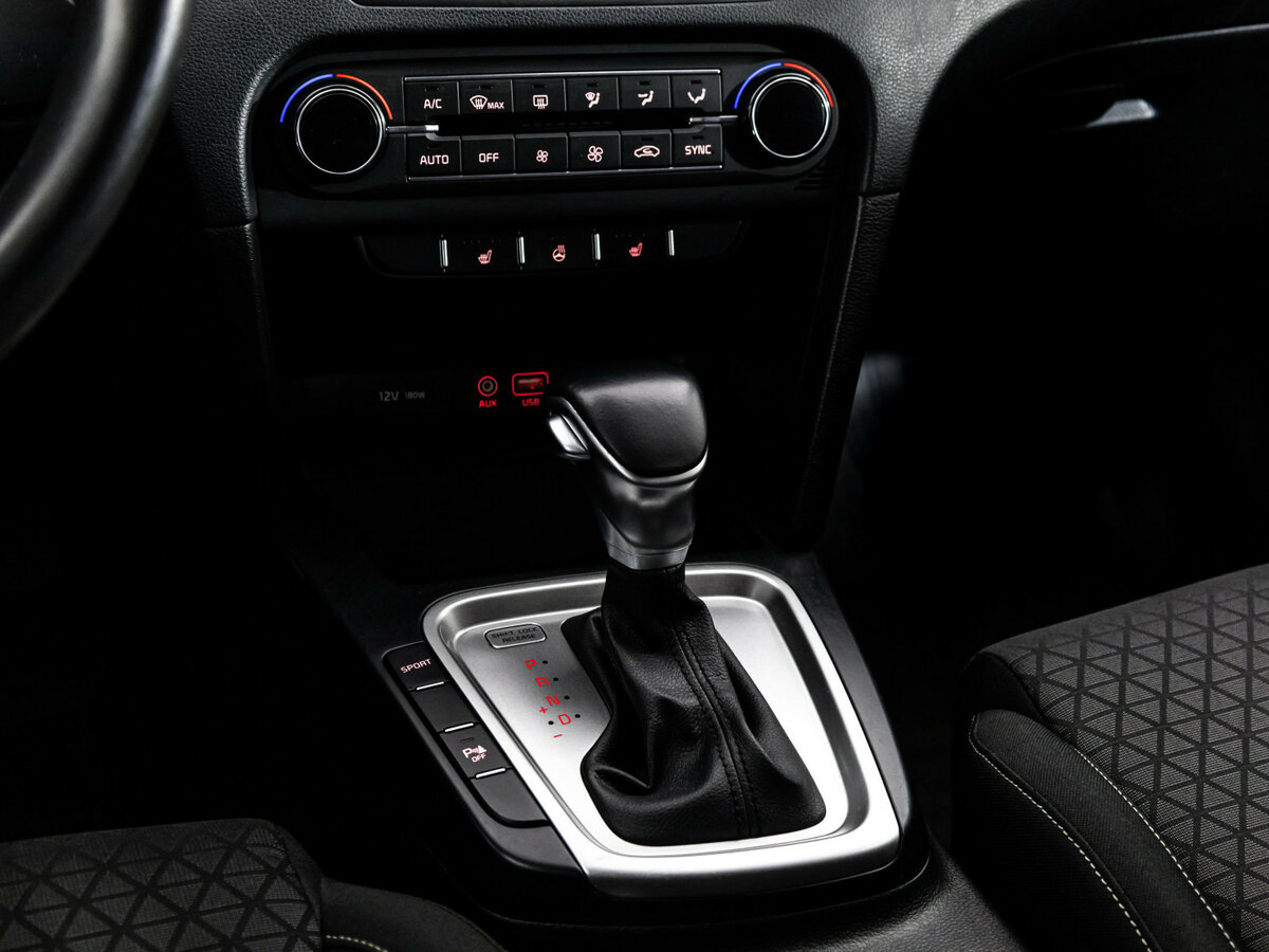 Купить Kia Ceed, 2019, 88 743 км.. Фото: #9