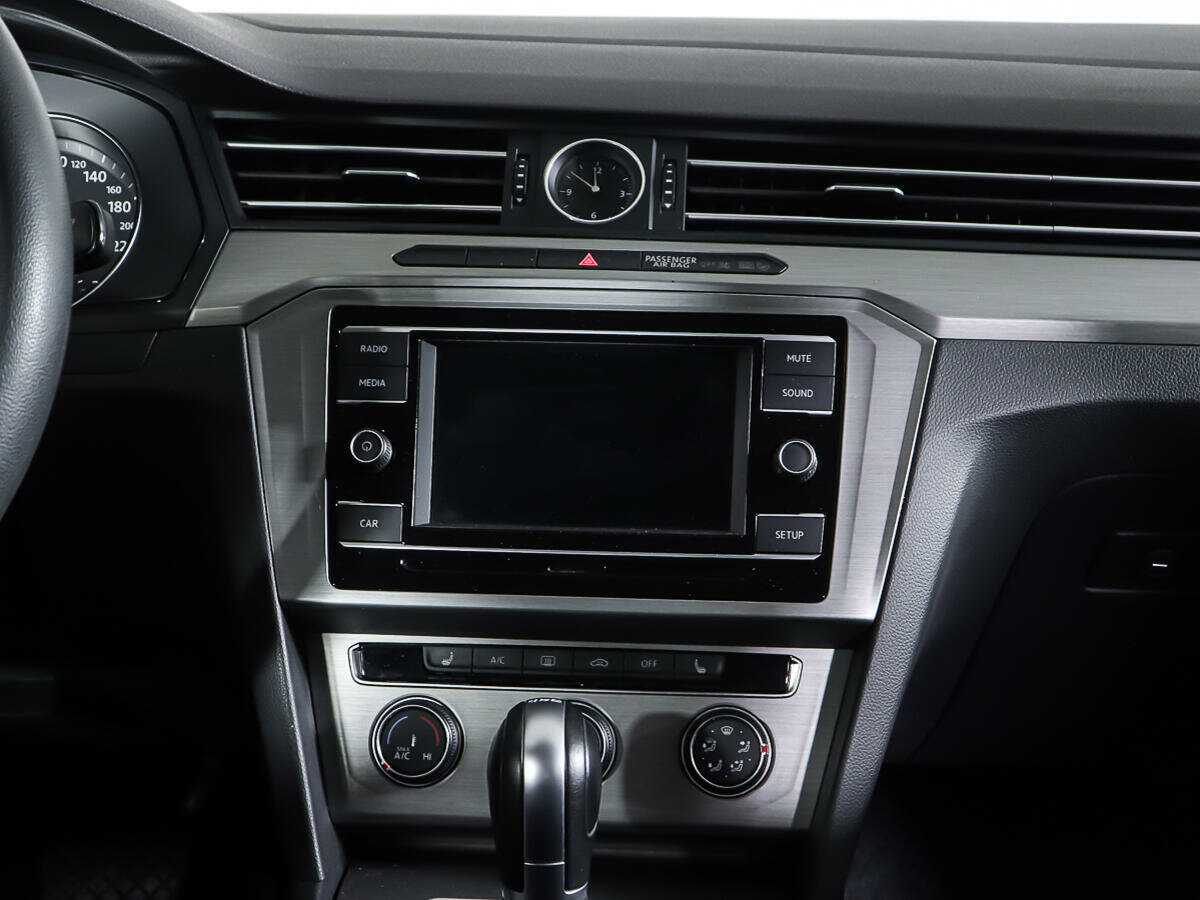 Купить Volkswagen Passat, 2017, 113 460 км.. Фото: #12