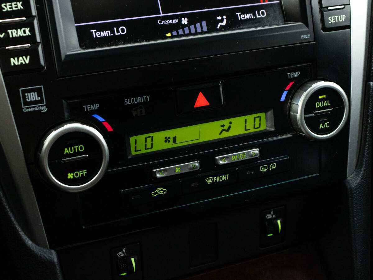 Купить Toyota Camry, 2012, 210 262 км.. Фото: #18