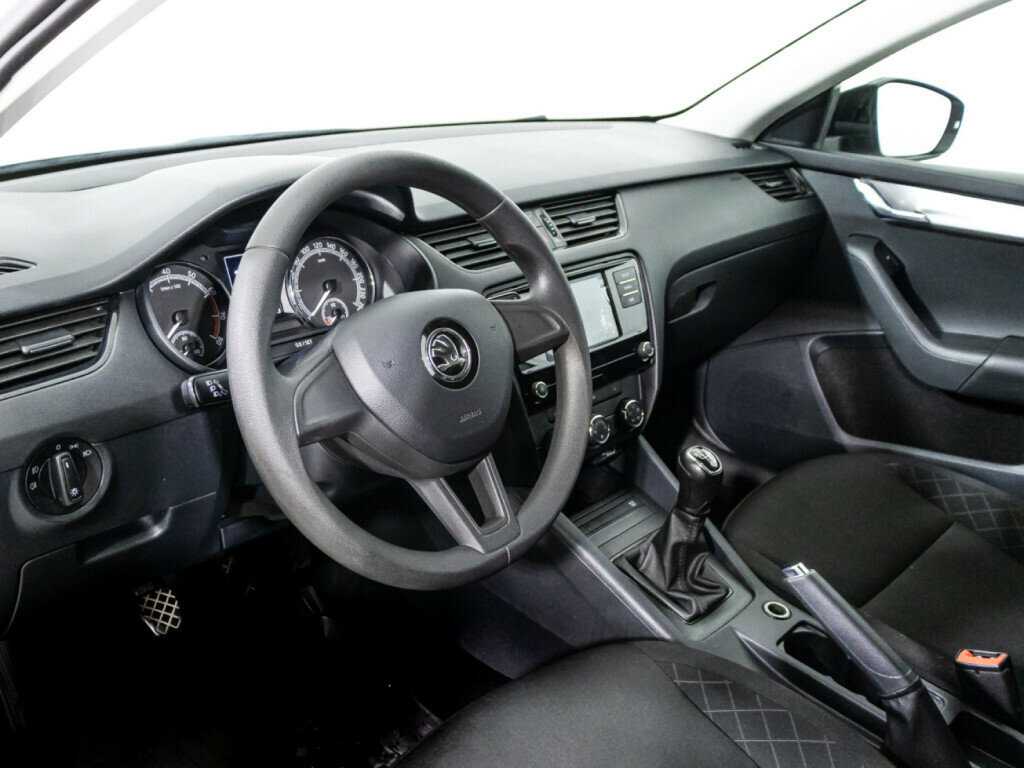 Купить Skoda Octavia, 2018, 76 083 км.. Фото: #10