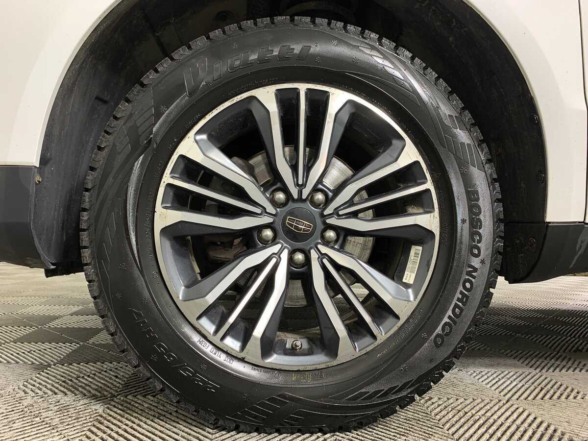 Купить Geely Emgrand X7, 2020, 196 245 км.. Фото: #8