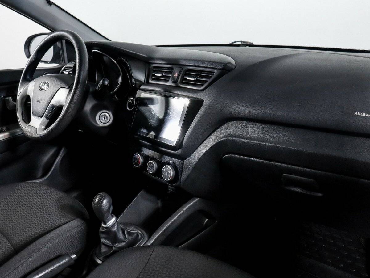 Купить Kia Rio, 2016, 120 607 км.. Фото: #5