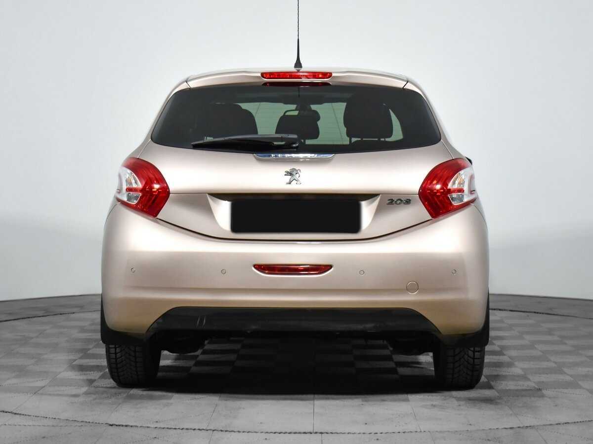 Купить Peugeot 208, 2014, 68 000 км.. Фото: #5