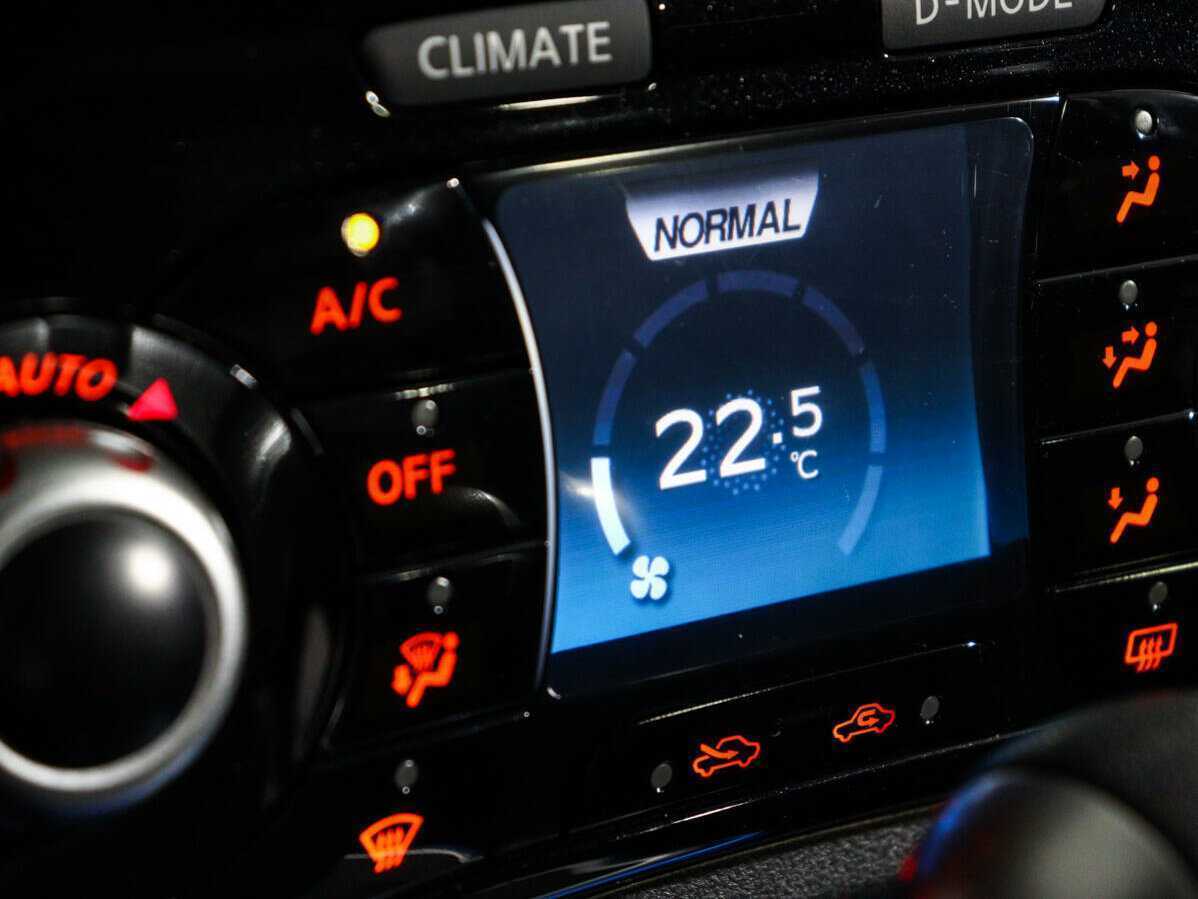 Купить Nissan Juke, 2018, 47 108 км.. Фото: #14