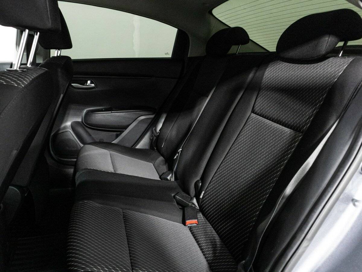 Купить Kia Rio, 2018, 138 794 км.. Фото: #9