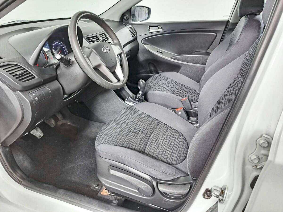 Купить Hyundai Solaris, 2014, 186 712 км.. Фото: #13