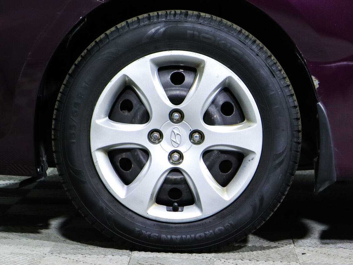 Купить Hyundai Solaris, 2012, 134 915 км.. Фото: #16