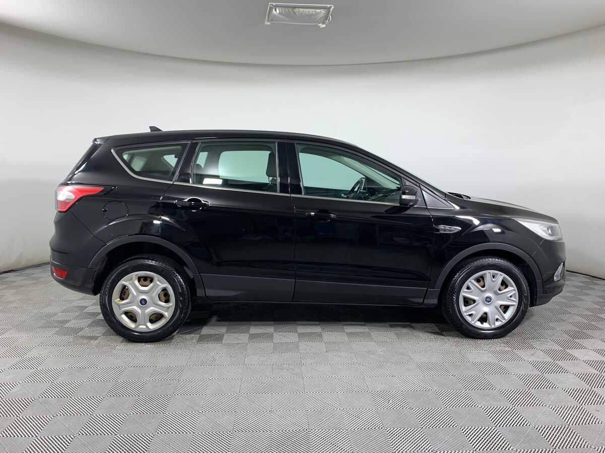 Купить Ford Kuga, 2019, 129 951 км.. Фото: #3