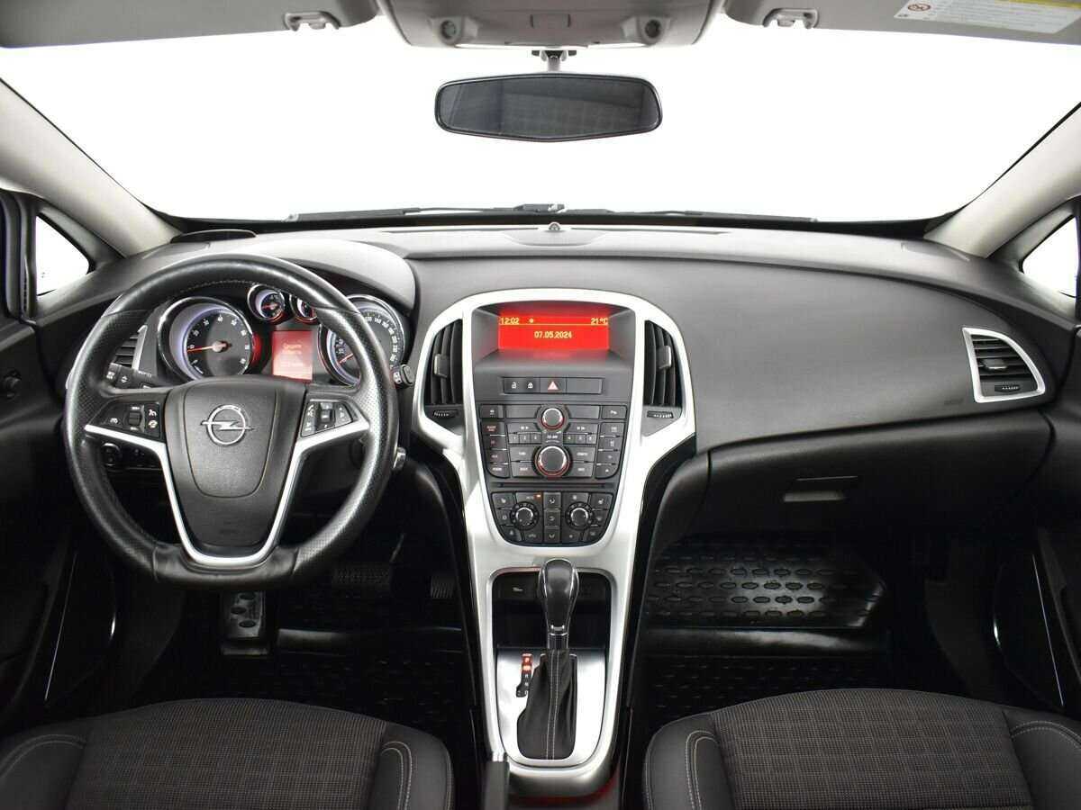 Купить Opel Astra, 2013, 98 768 км.. Фото: #8