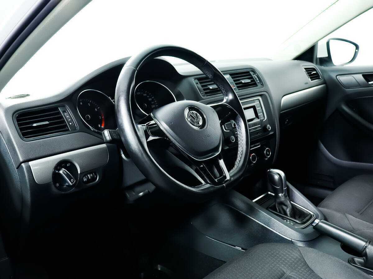 Купить Volkswagen Jetta, 2016, 76 854 км.. Фото: #10