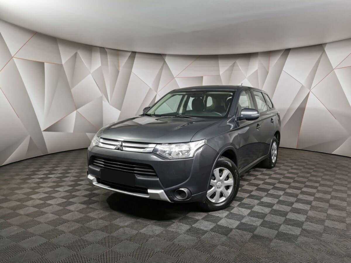 Купить Mitsubishi Outlander, 2014, 168 733 км.. Посмотреть фото