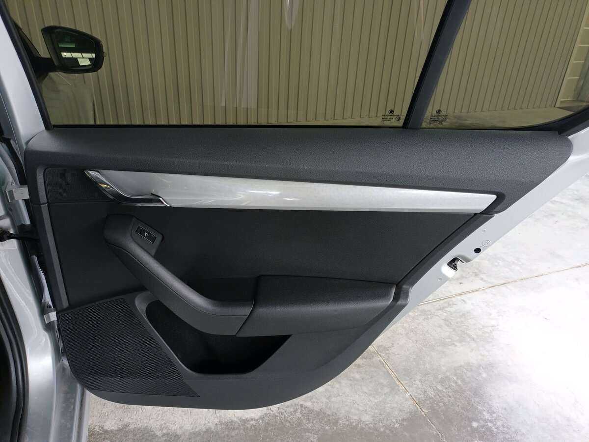 Купить Skoda Octavia, 2014, 132 058 км.. Фото: #17