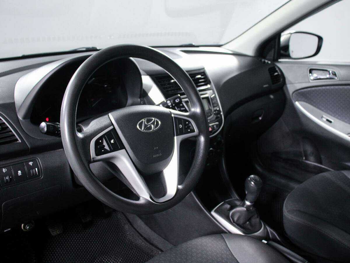 Купить Hyundai Solaris, 2012, 92 300 км.. Фото: #10