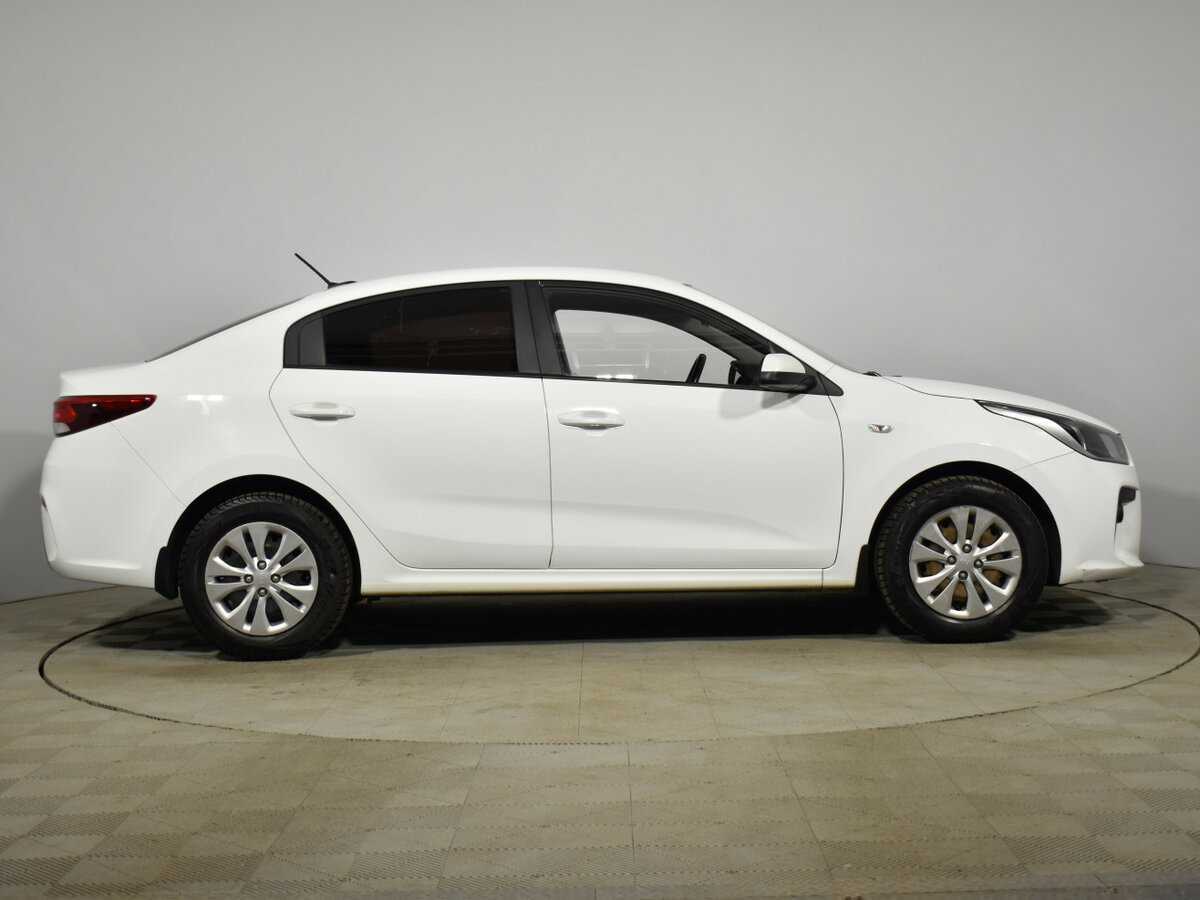 Купить Kia Rio, 2017, 99 813 км.. Фото: #3