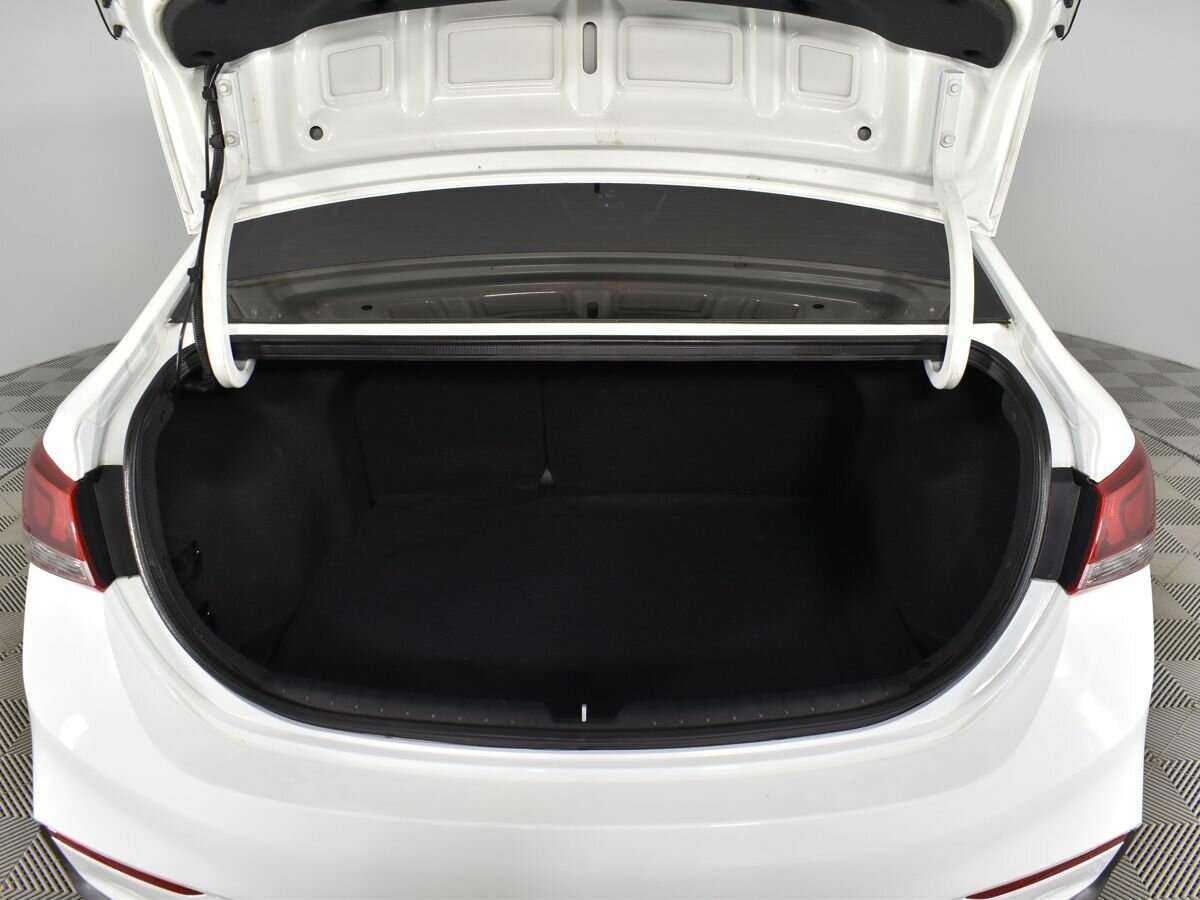 Купить Hyundai Solaris, 2018, 120 071 км.. Фото: #15