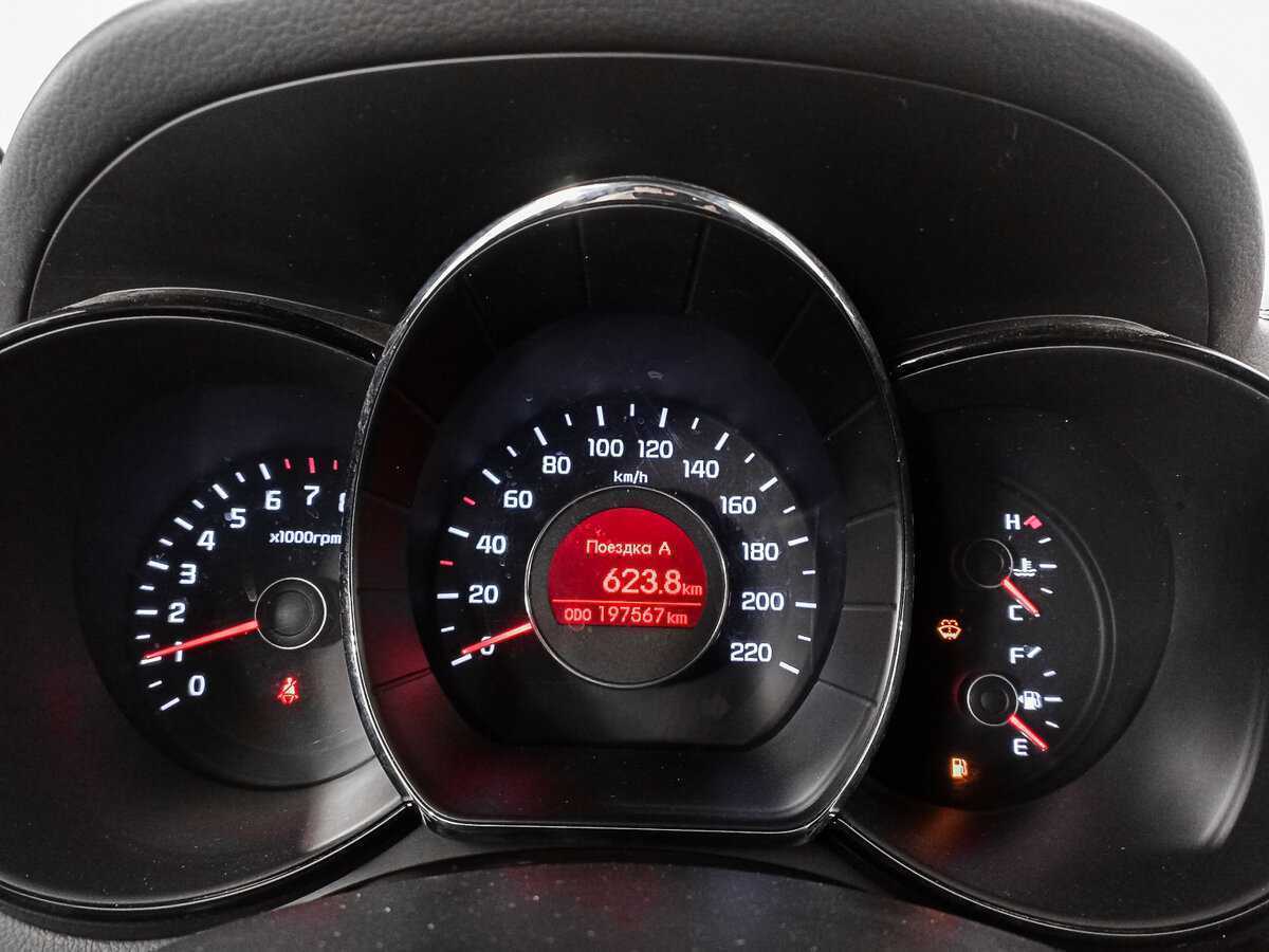 Купить Kia Rio, 2015, 197 537 км.. Фото: #8