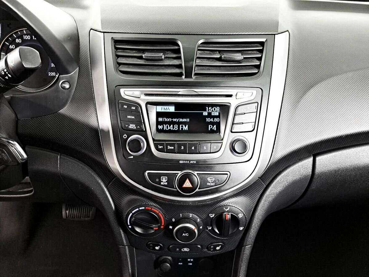 Купить Hyundai Solaris, 2015, 86 340 км.. Фото: #10