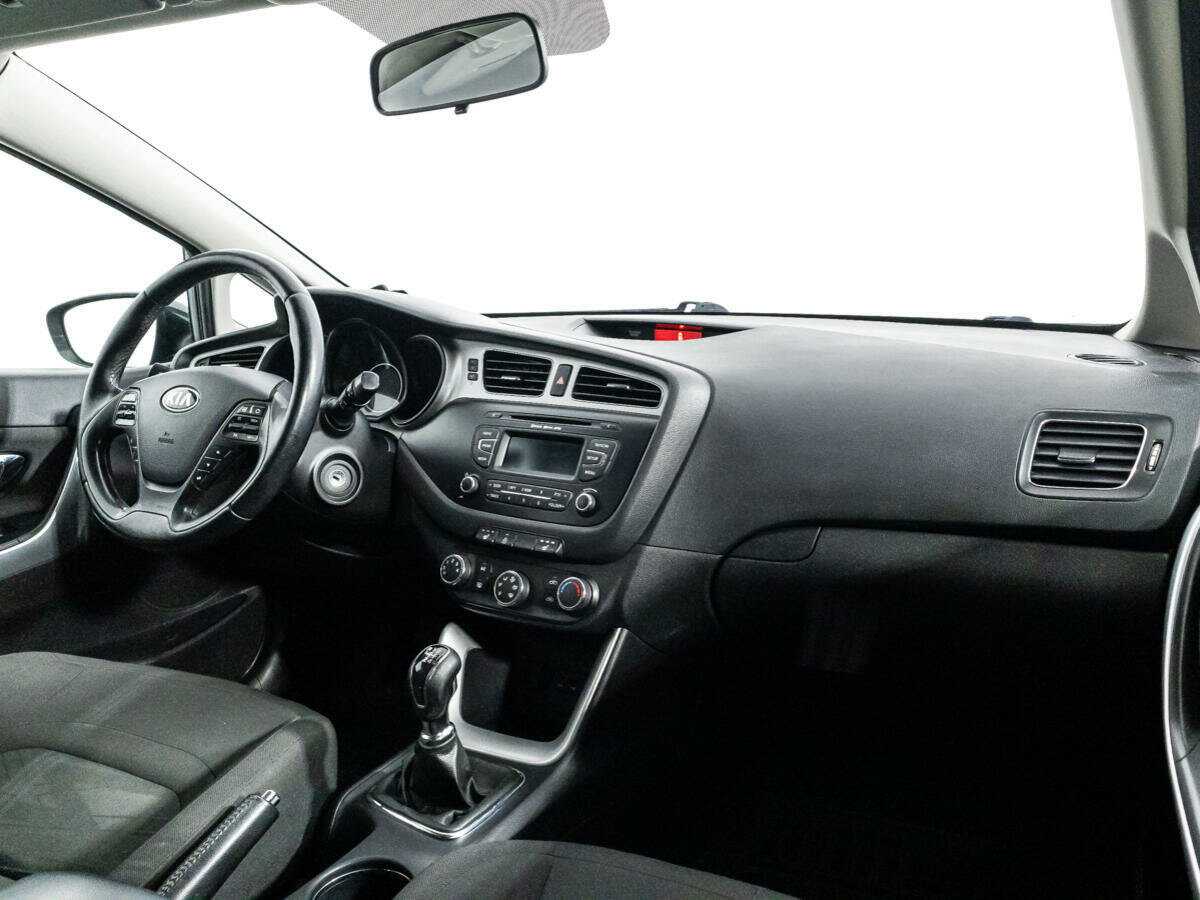 Купить Kia Ceed, 2013, 93 000 км.. Фото: #8