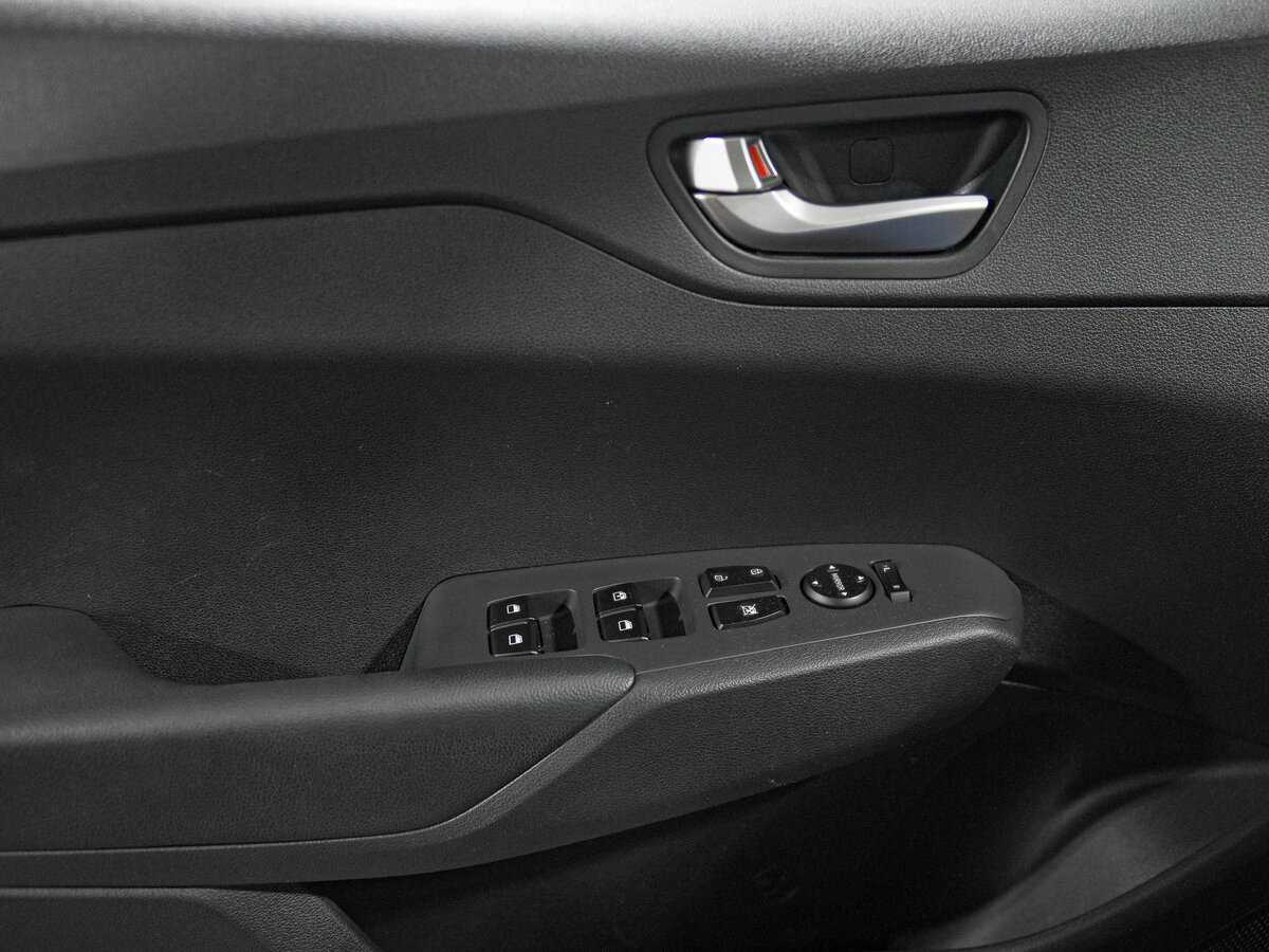 Купить Hyundai Solaris, 2021, 45 059 км.. Фото: #10