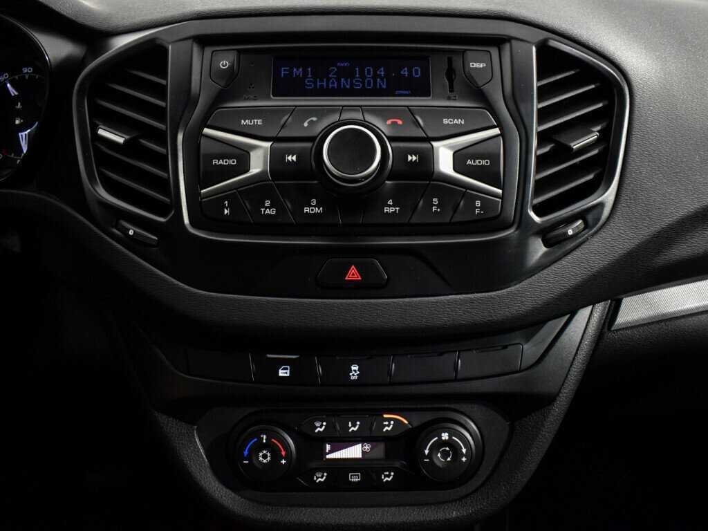 Купить Lada (ВАЗ) Vesta, 2017, 186 650 км.. Фото: #15