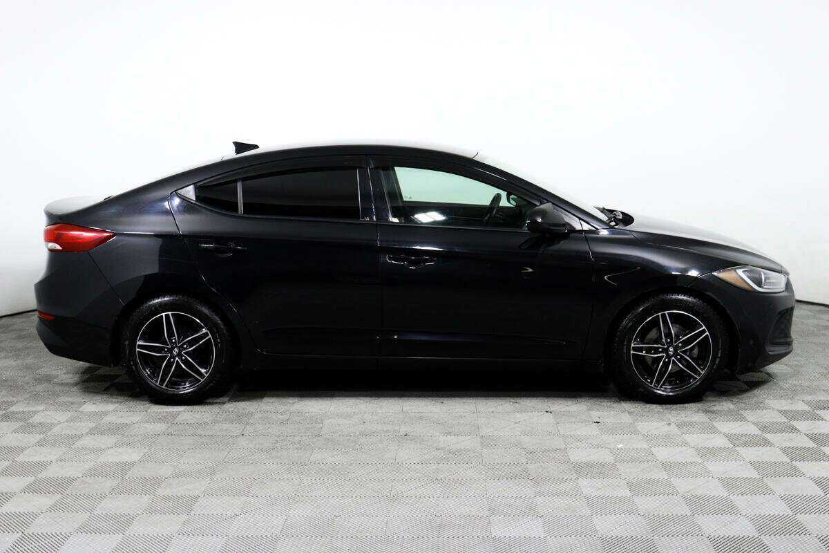 Купить Hyundai Elantra, 2018, 95 171 км.. Фото: #3