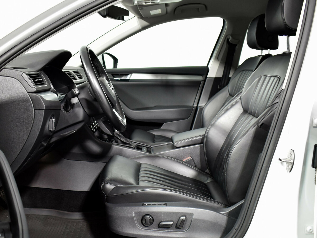 Купить Skoda Superb, 2018, 156 585 км.. Фото: #7