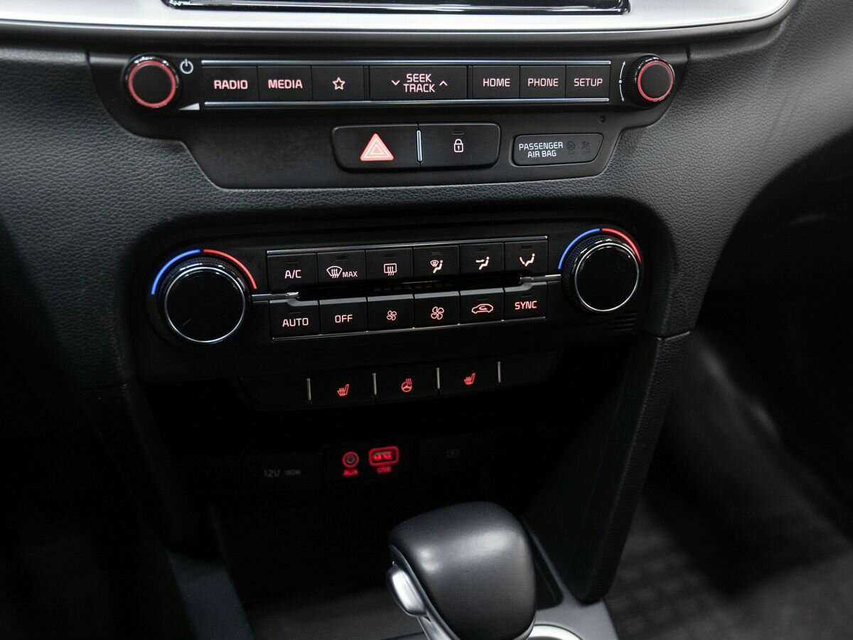 Купить Kia Ceed, 2019, 89 000 км.. Фото: #23