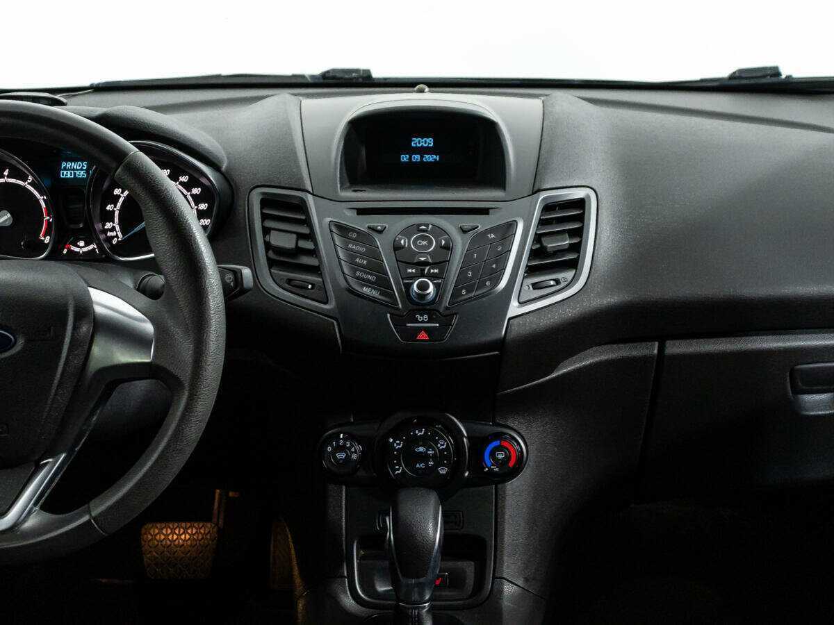 Купить Ford Fiesta, 2016, 90 699 км.. Фото: #13