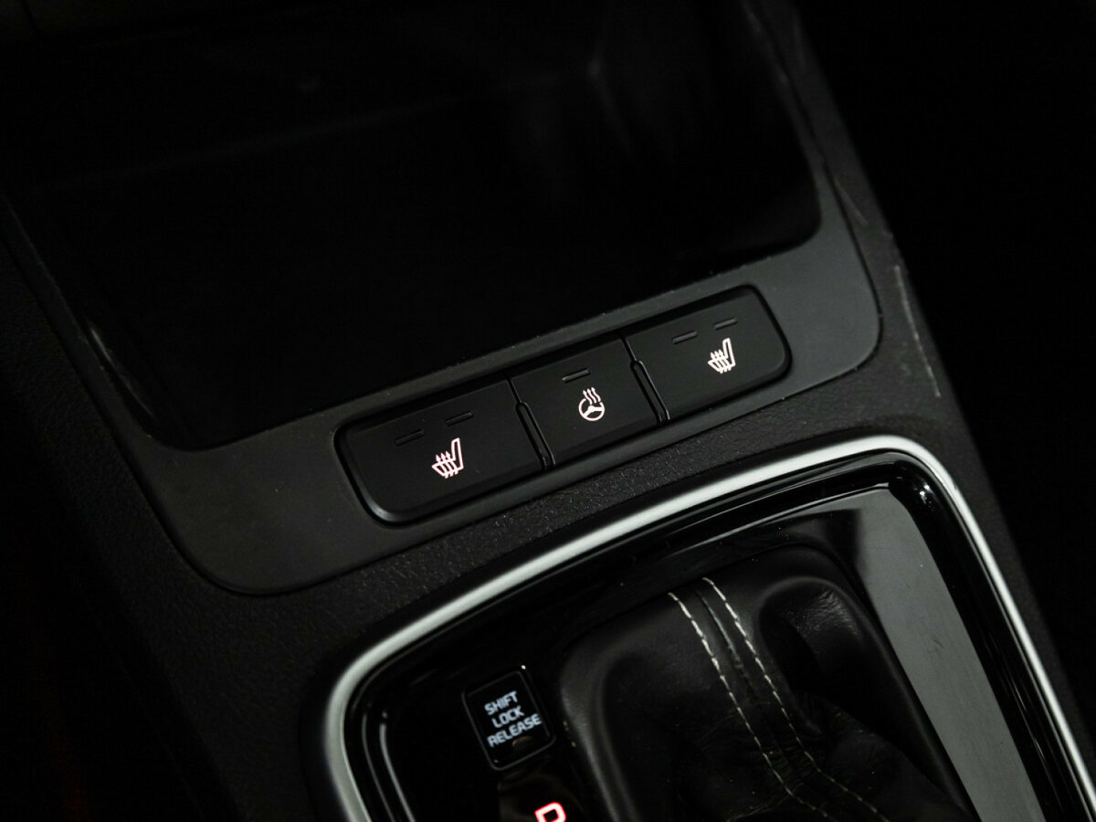 Купить Kia Rio, 2020, 131 778 км.. Фото: #15