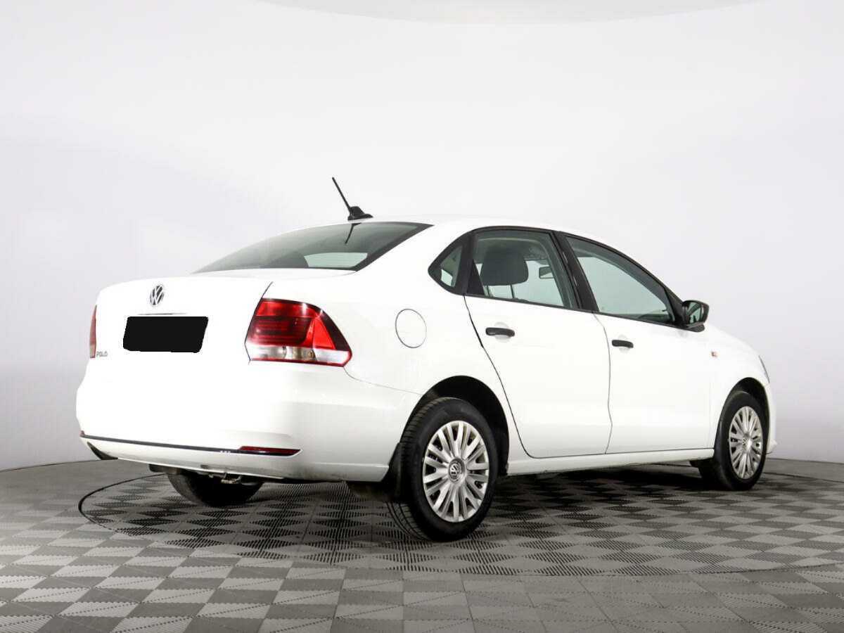 Купить Volkswagen Polo, 2018, 220 998 км.. Фото: #3