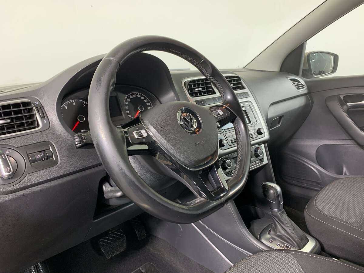 Купить Volkswagen Polo, 2015, 128 934 км.. Фото: #8