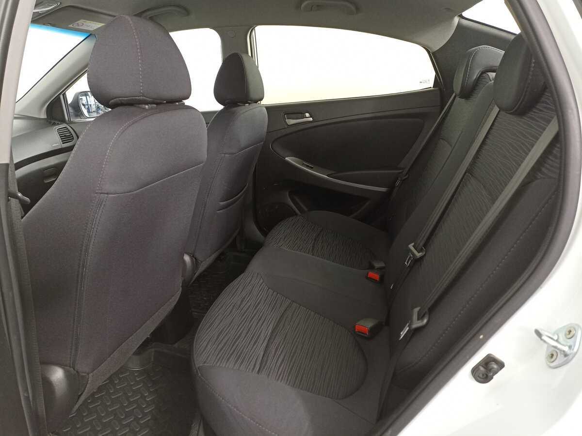 Купить Hyundai Solaris, 2015, 147 002 км.. Фото: #11