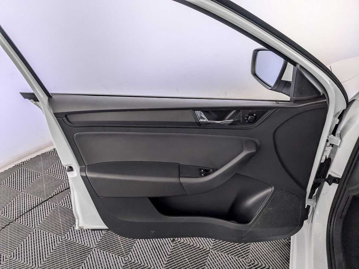 Купить Skoda Rapid, 2019, 91 326 км.. Фото: #14